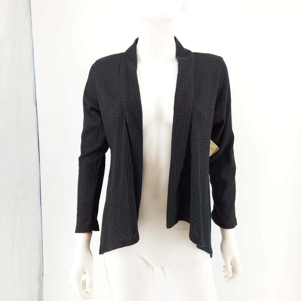 Tiffany & Grey Women's Cardigan NWT